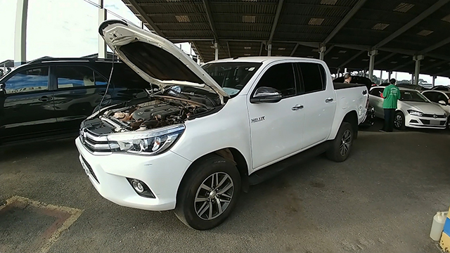 LOTE 041 Toyota Hilux 2.8 TDI CD SRX 50th 4x4 