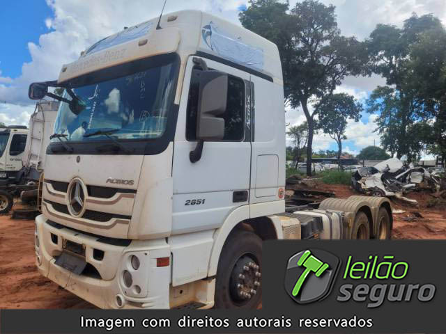 LOTE 021 MERCEDES BENZ ACTROS 